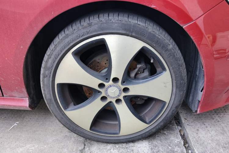 Used Mercedes-Benz A-Class 2017 A 200 Fashion Model Right Front Wheel Hub