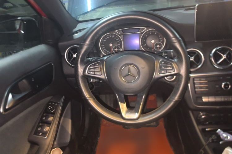 Used Mercedes-Benz A-Class 2017 A 200 Dynamic Edition Steering Wheel