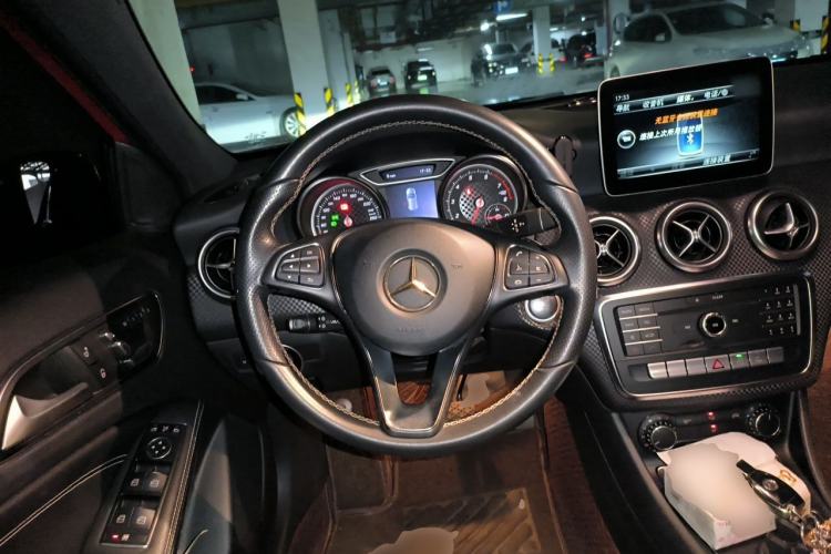 Used Mercedes-Benz A-Class 2017 A 200 Fashion Model Steering Wheel