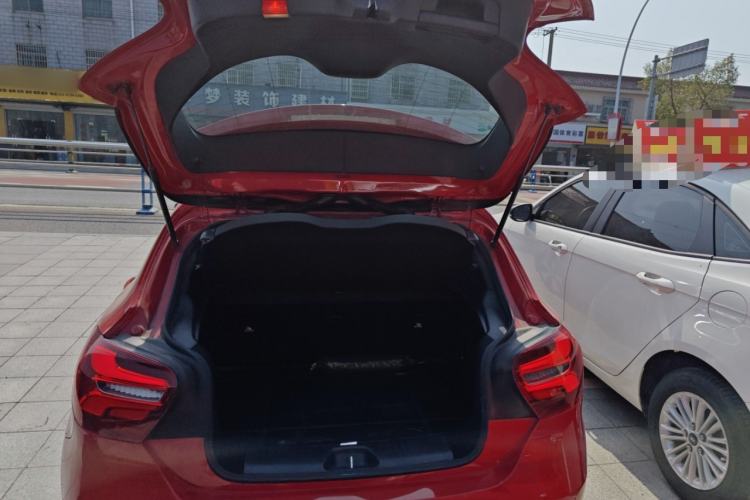 Used Mercedes-Benz A-Class 2017 A 200 Fashion Model Trunk