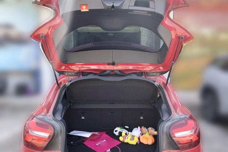 Used Mercedes-Benz A-Class 2017 A 200 Fashion Model Trunk