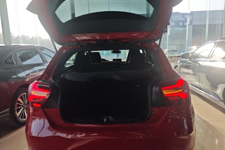 Used Mercedes-Benz A-Class 2017 A 200 Dynamic Edition Trunk