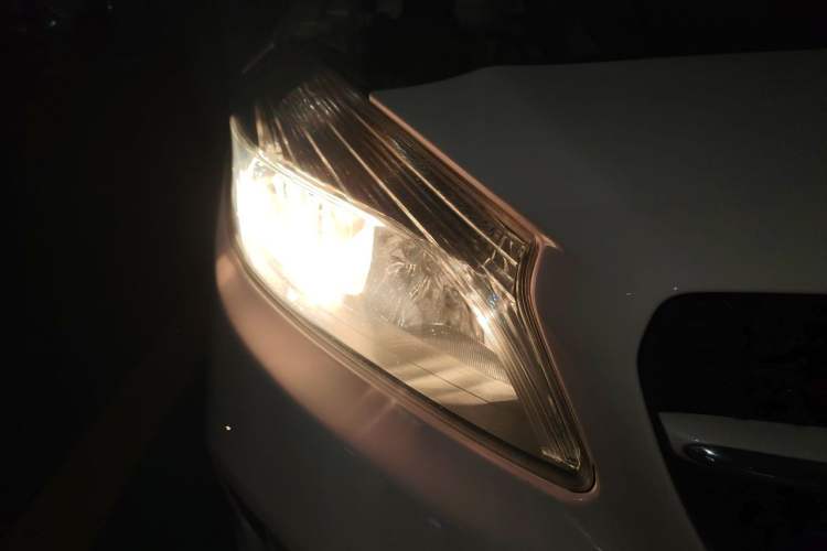 Used Mercedes-Benz A-Class 2017 A 180 Right Front Headlight