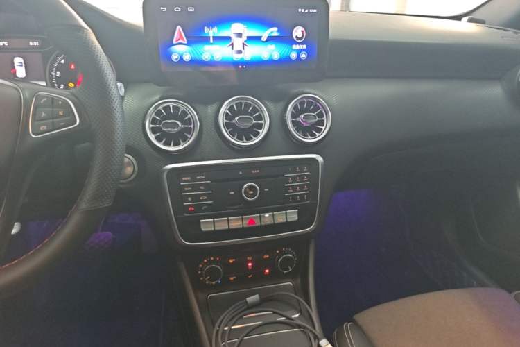 Used Mercedes-Benz A-Class 2017 A 200 Dynamic Edition Audio And AC Panel