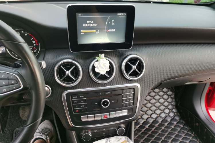 Used Mercedes-Benz A-Class 2017 A 200 Dynamic Edition Audio And AC Panel