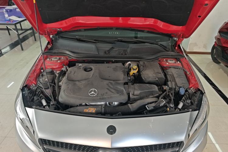 Used Mercedes-Benz A-Class 2017 A 200 Dynamic Edition Engine Bay