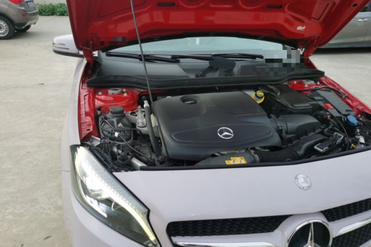 Used Mercedes-Benz A-Class 2017 A 200 Dynamic Edition Engine Bay Right