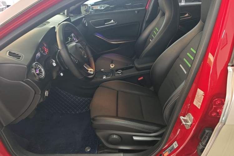 Used Mercedes-Benz A-Class 2017 A 200 Dynamic Edition Left Front Seat