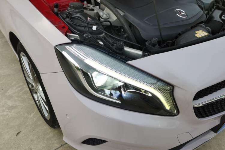Used Mercedes-Benz A-Class 2017 A 200 Dynamic Edition Right Front Headlight