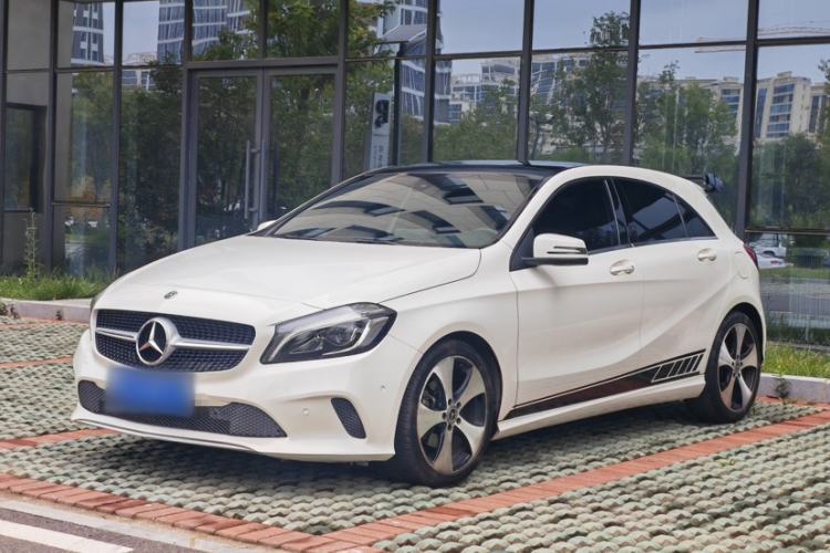 Used Mercedes-Benz A-Class 2017 A 200 Fashion Model Guazi used car, China used car export, Used car for sale, Used  cars, Cheapest cars for sale