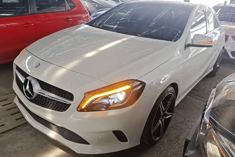 Used Mercedes-Benz A-Class 2017 A 200 Fashion Model Guazi used car, China used car export, Used car for sale, Used cars, Cheapest cars for sale