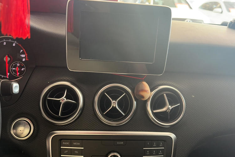 Used Mercedes-Benz A-Class 2017 Revised A 180 Audio And AC Panel