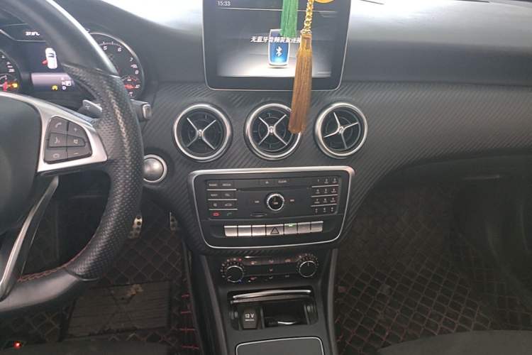 Used Mercedes-Benz A-Class 2017 A 200 Sport Audio And AC Panel
