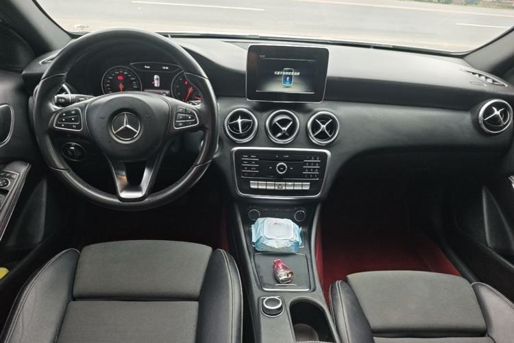 Used Mercedes-Benz A-Class 2017 Revised A 200 Dynamic Edition Center Console