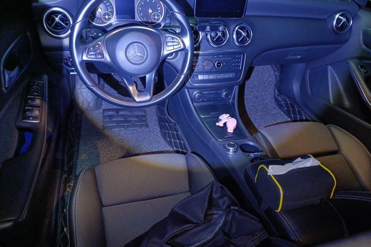 Used Mercedes-Benz A-Class 2017 Revised A 200 Dynamic Edition Center Console