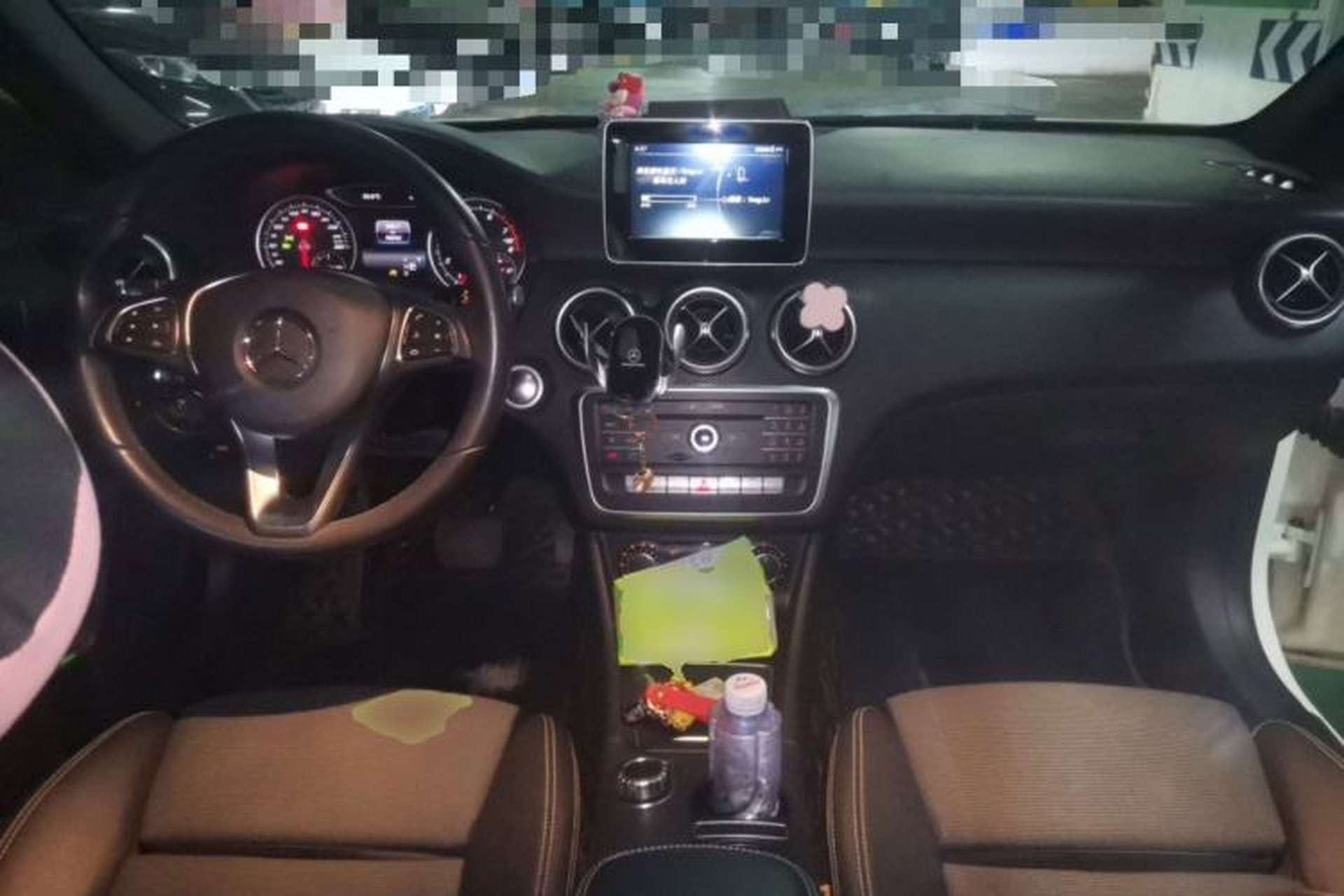 Used Mercedes-Benz A-Class 2017 A 200 Dynamic Edition Center Console
