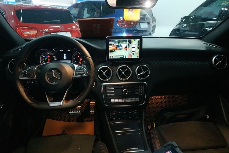 Used Mercedes-Benz A-Class 2017 A 200 Sport Center Console