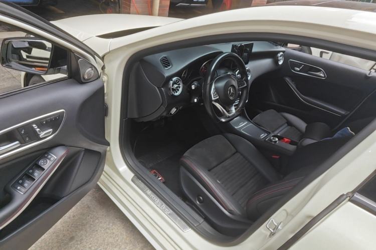 Used Mercedes-Benz A-Class 2017 A 200 Sport Driver Seat