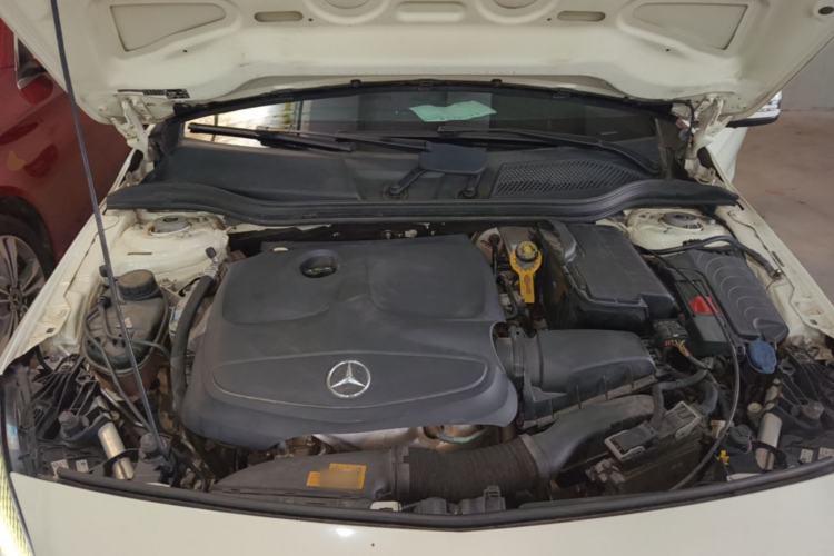 Used Mercedes-Benz A-Class 2017 A 200 Fashion Model Engine Bay