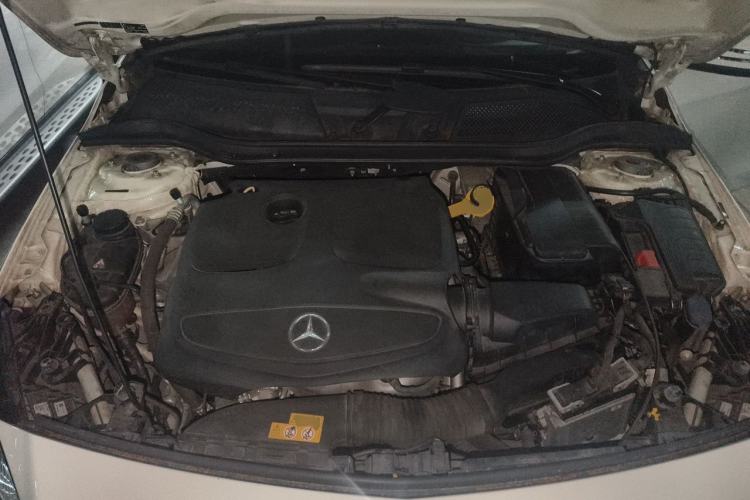 Used Mercedes-Benz A-Class 2017 A 200 Dynamic Edition Engine Bay