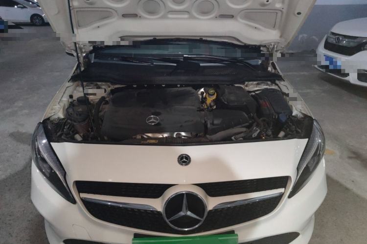 Used Mercedes-Benz A-Class 2017 A 200 Dynamic Edition Engine Bay