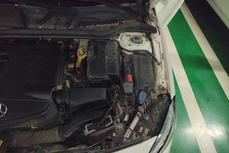 Used Mercedes-Benz A-Class 2017 Revised A 200 Dynamic Edition Engine Bay Left