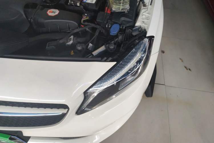Used Mercedes-Benz A-Class 2017 A 200 Dynamic Edition Engine Bay Left