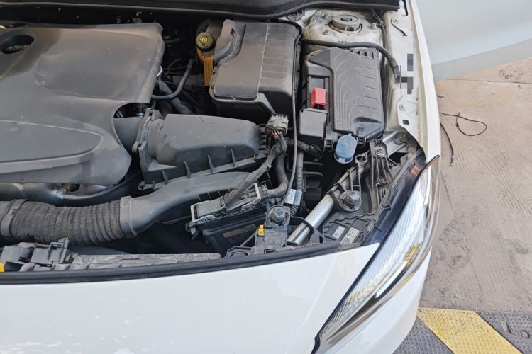 Used Mercedes-Benz A-Class 2017 Revised Version A 200 Fashion Edition Engine Bay Left