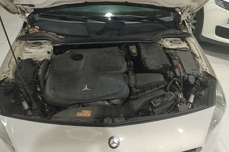 Used Mercedes-Benz A-Class 2017 A 180 Engine Bay