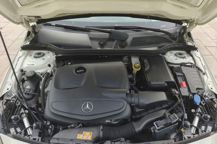 Used Mercedes-Benz A-Class 2017 A 200 Dynamic Edition Engine Bay