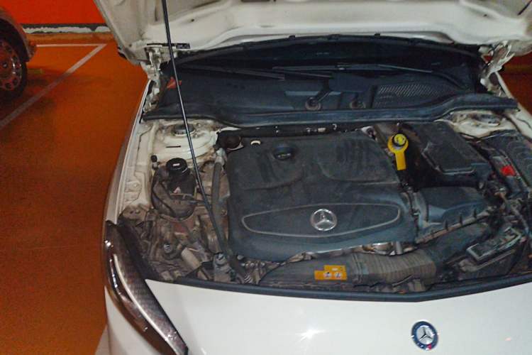 Used Mercedes-Benz A-Class 2017 A 200 Dynamic Edition Engine Bay Right
