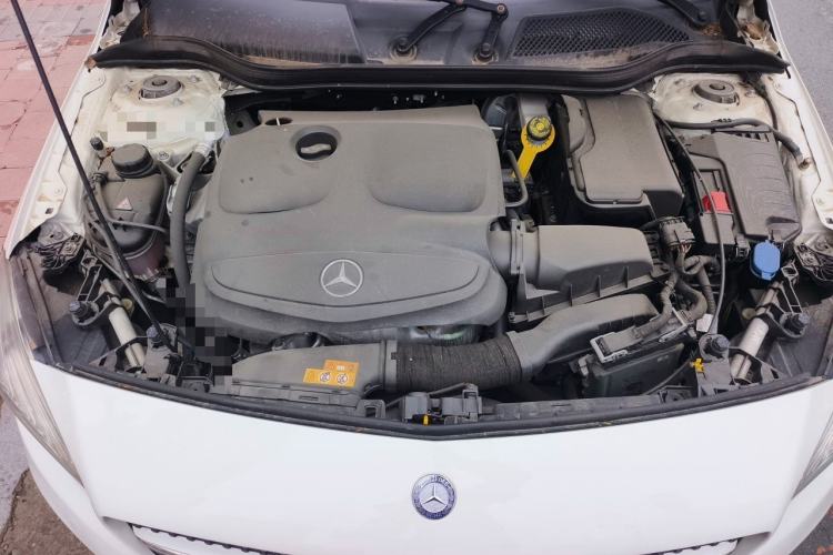 Used Mercedes-Benz A-Class 2017 A 180 Engine Bay