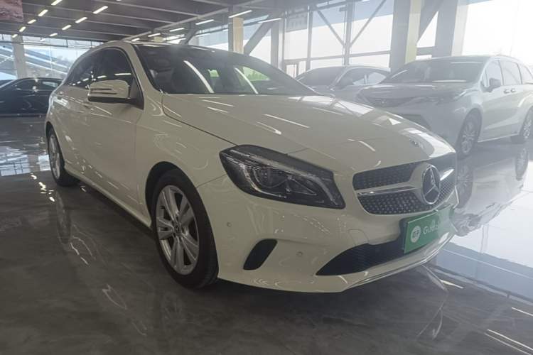 Used Mercedes-Benz A-Class 2017 Revised A 200 Dynamic Edition Exterior 1