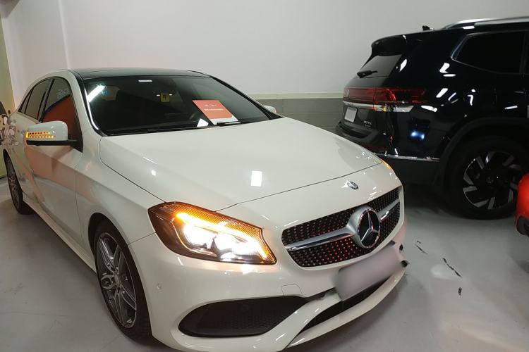 Used Mercedes-Benz A-Class 2017 A 200 Sport Exterior 1