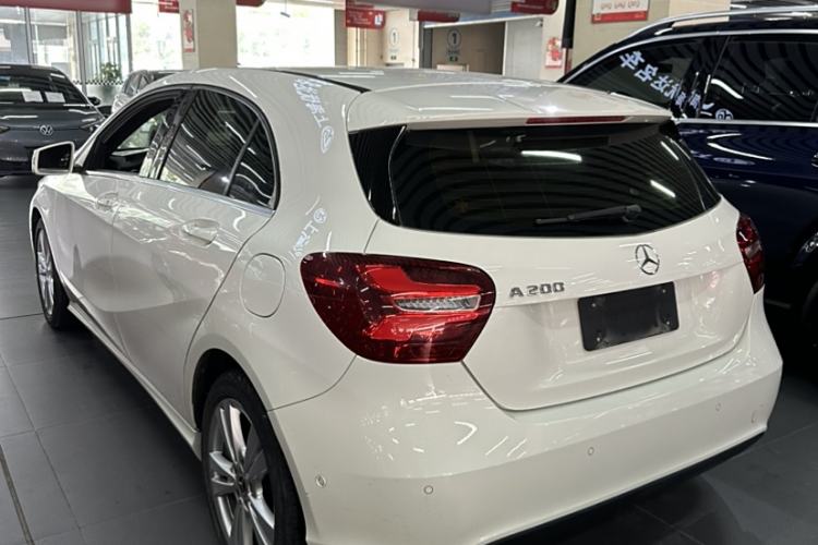 Used Mercedes-Benz A-Class 2017 Revised A 200 Dynamic Edition Exterior 2