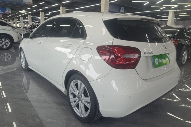 Used Mercedes-Benz A-Class 2017 Revised A 200 Dynamic Edition Exterior 2