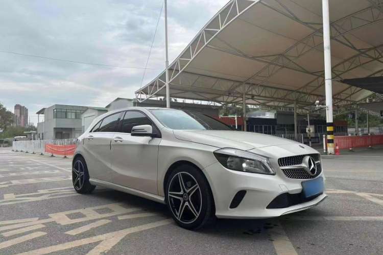 Used Mercedes-Benz A-Class 2017 Revised A 180 Exterior 2