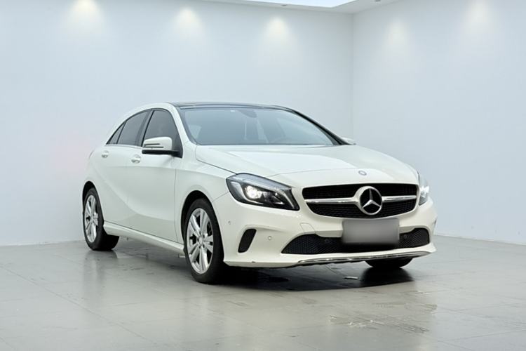 Used Mercedes-Benz A-Class 2017 A 200 Dynamic Edition Exterior 2