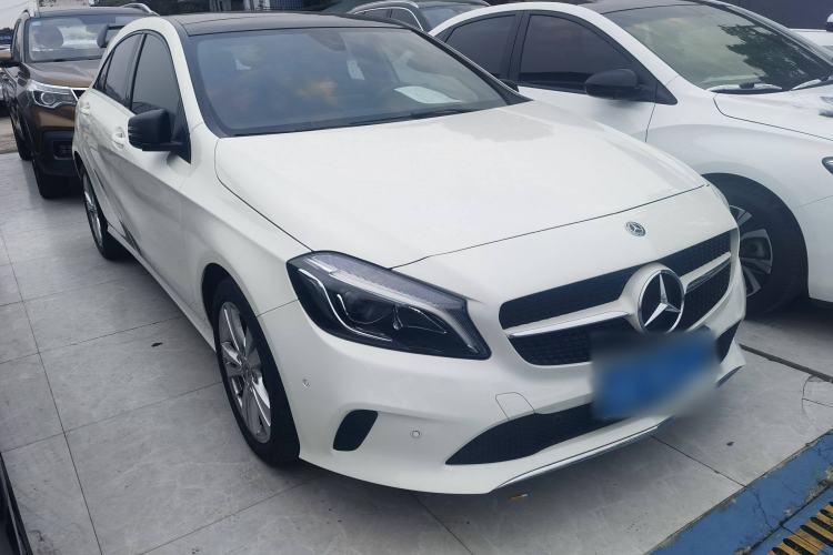 Used Mercedes-Benz A-Class 2017 Revised A 200 Dynamic Edition Exterior 2