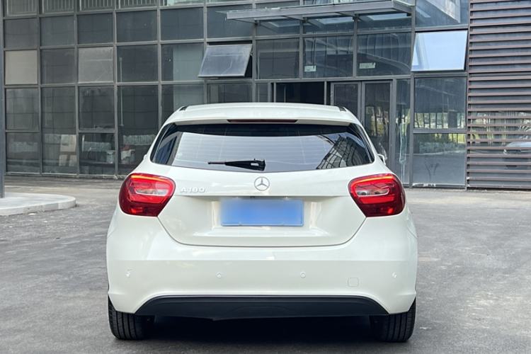 Used Mercedes-Benz A-Class 2017 Revised A 180 Exterior 3