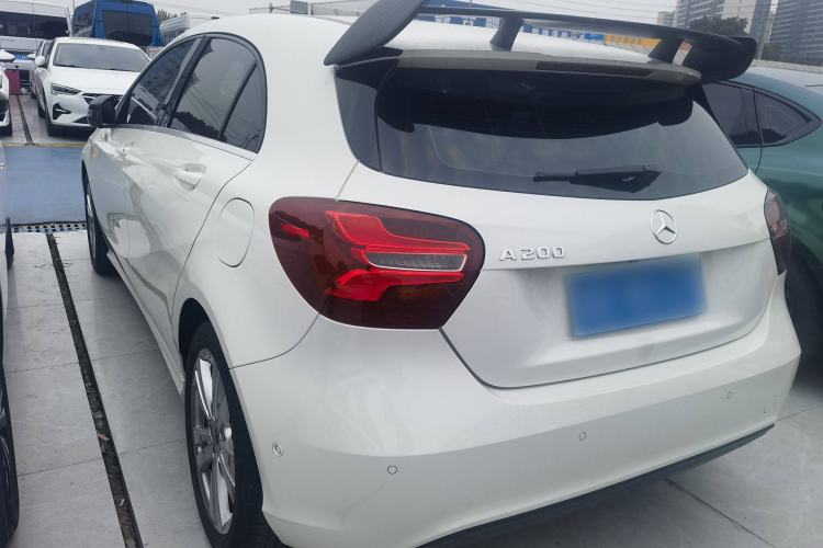 Used Mercedes-Benz A-Class 2017 Revised A 200 Dynamic Edition Exterior 3