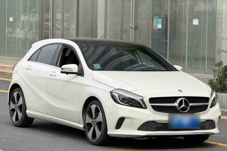 Used Mercedes-Benz A-Class 2017 Revised Version A 200 Fashion Edition Exterior 6