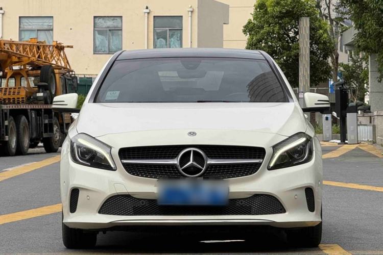 Used Mercedes-Benz A-Class 2017 Revised Version A 200 Fashion Edition Exterior 7