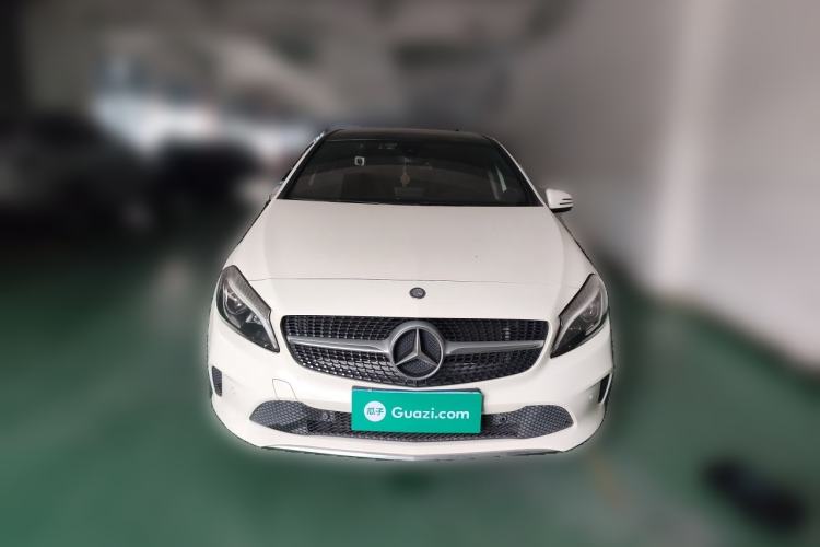 Used Mercedes-Benz A-Class 2017 Revised Version A 200 Fashion Edition Front