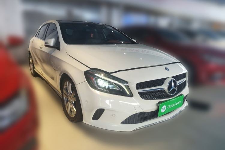 Used Mercedes-Benz A-Class 2017 A 200 Dynamic Edition Front Right 45 Deg