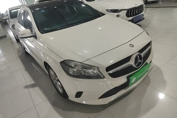 Used Mercedes-Benz A-Class 2017 A 180 Front Right 45 Deg
