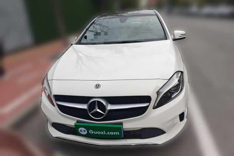 Used Mercedes-Benz A-Class 2017 Revised Version A 200 Fashion Edition Front