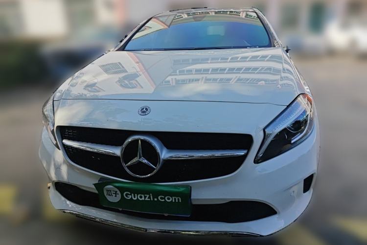 Used Mercedes-Benz A-Class 2017 Revised Version A 200 Fashion Edition Front
