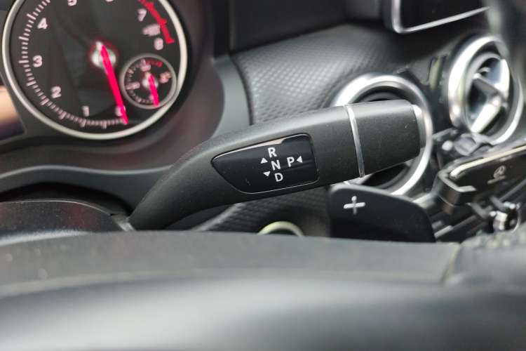 Used Mercedes-Benz A-Class 2017 Revised A 200 Dynamic Edition Gear Lever