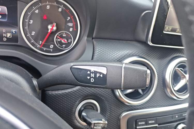 Used Mercedes-Benz A-Class 2017 Revised A 200 Dynamic Edition Gear Lever